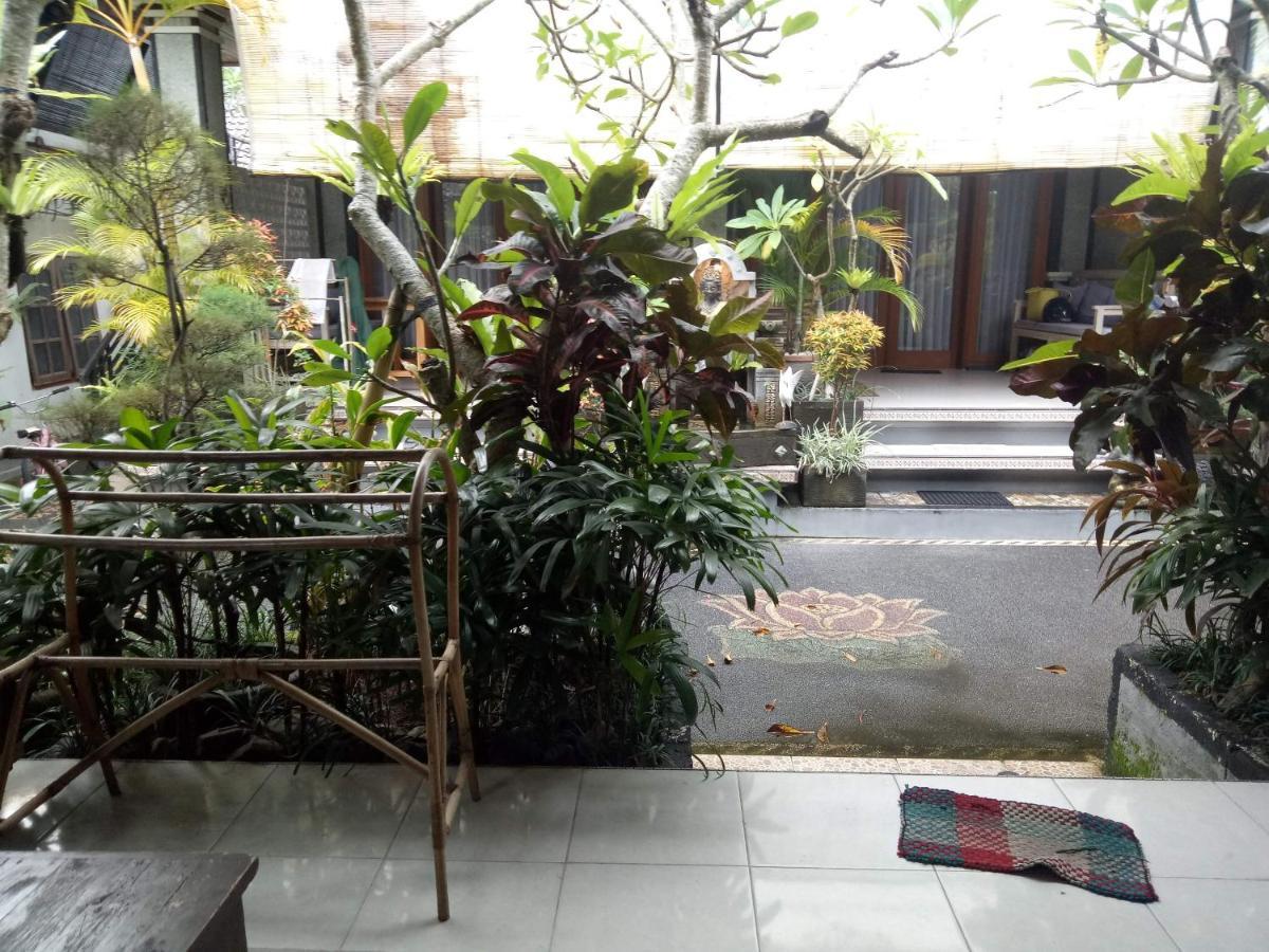 Candra Surf Homestay チャングー エクステリア 写真