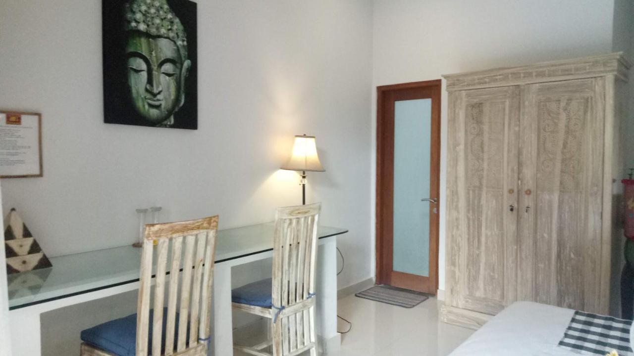 Candra Surf Homestay チャングー エクステリア 写真